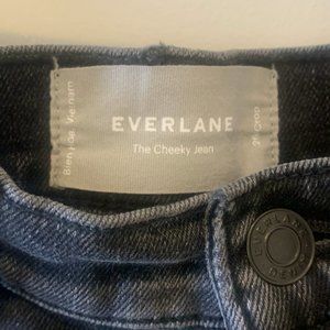 Everlane Cheeky Jean Crop in Black
